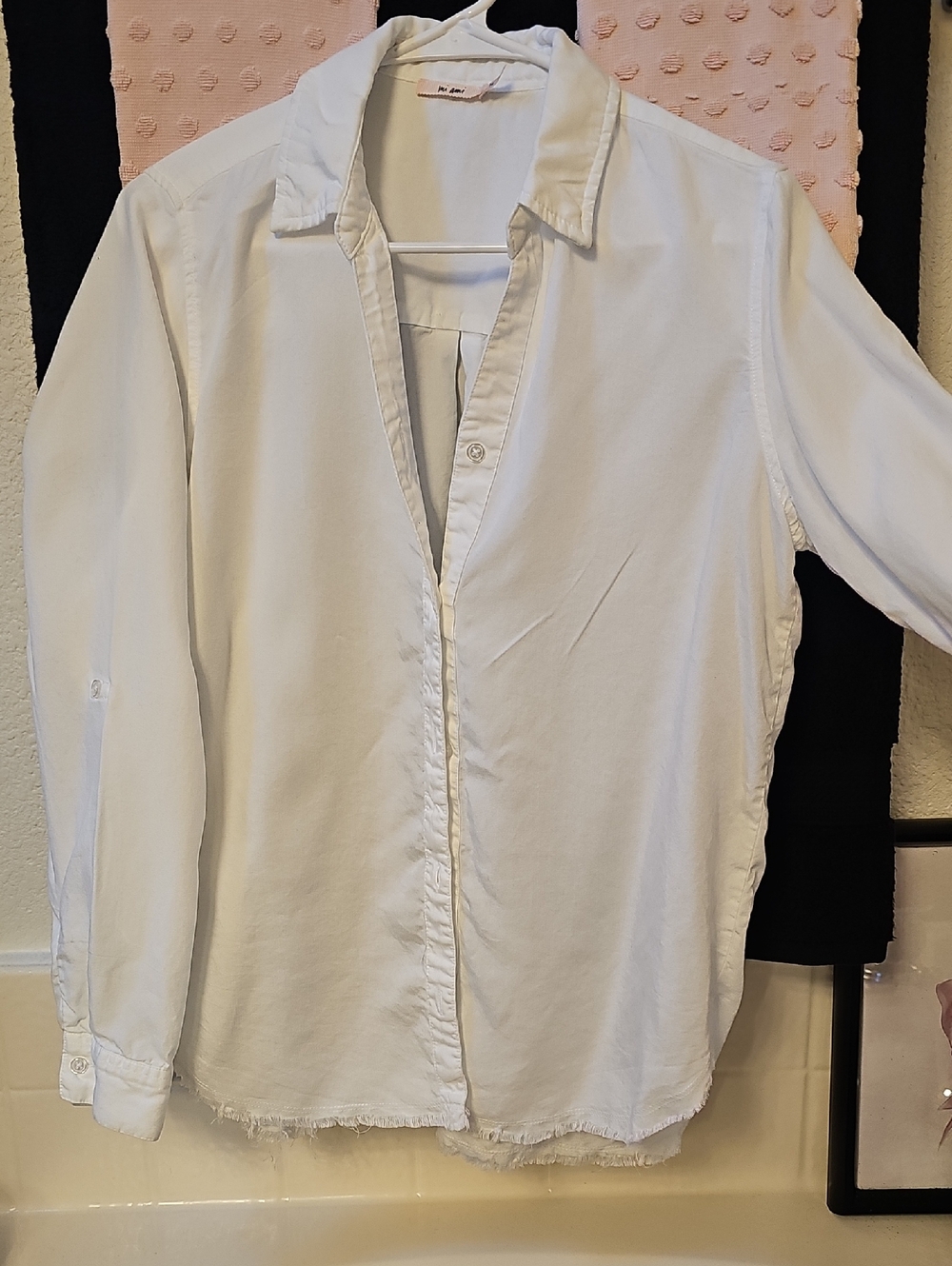Francesca's Collections White Button Down Shirt